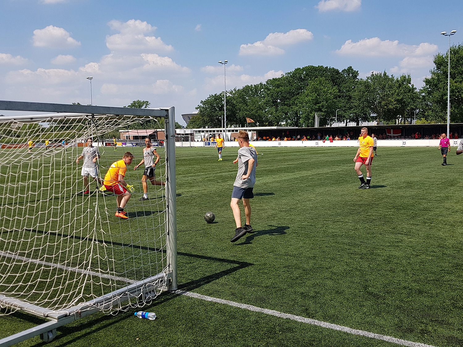 180803 sign friday 3953