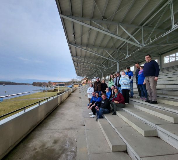 SIB Gruppe beim Wassersportmuseum Grünau Tribune